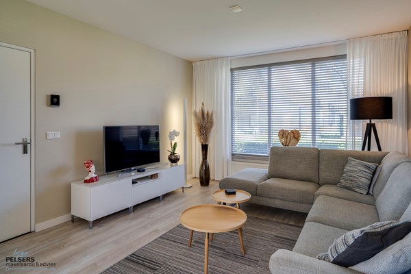 Medium property photo - Gouverneur Van Hovelllaan 28, 5953 CV Reuver